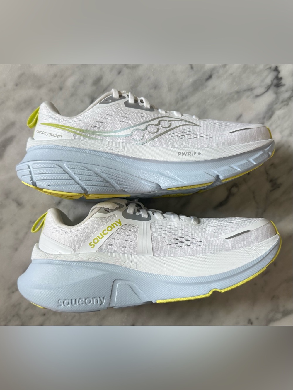 Saucony Guide 18 max cushioning trainers in white and ice melt Size 7.5 NIB - Picture 10 of 14